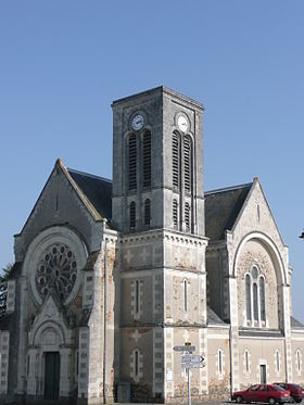 Église de Bouillé-Ménard.