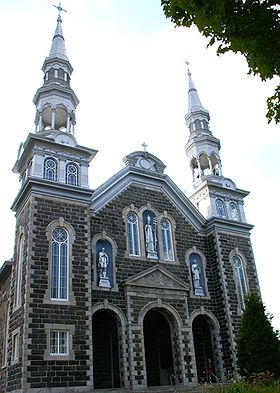 Eglise St-Eugene Qc.JPG