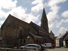 L'église de Creully.