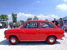 Fiat 850 Special 03.jpg