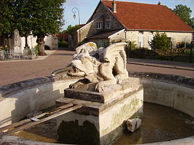 Fontaine du XVIIIe siècle