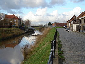 Le canal de Lo à la hauteur du hameau de Fortem