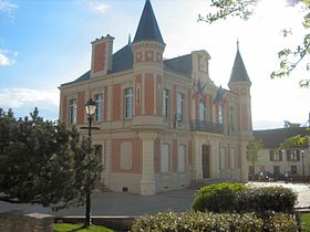 La mairie de Mouroux