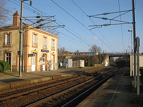 Gare SNCF L'Hermitage Mordelles.JPG