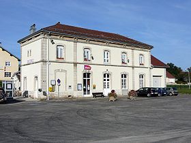 Gare de Saint-Laurent-en-Grandvaux.JPG