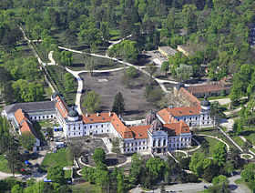 Vue aérienne de château de Gödöllő