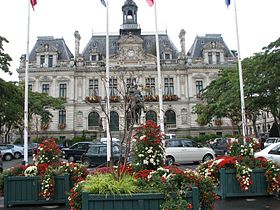 Hôtel de Ville de Vannes.jpg