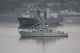 HMCS Moncton - IFR 2010.jpg