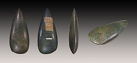 Haches d’éclogite polie conservées au Muséum de Toulouse