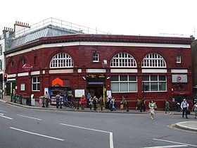 Hampstead station building.JPG