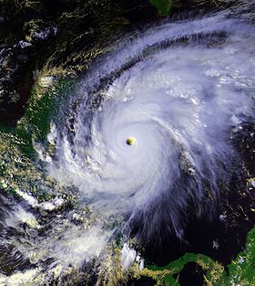 Ouragan Mitch, le 26 octobre 1998 à 21:45 GMT
