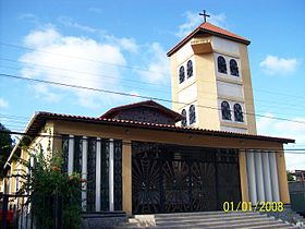 Iglesia Santa Ana de Morón.jpg