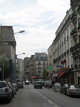 Rue Ernest Renan, à proximité de la porte de Versailles