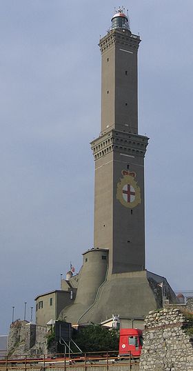 Italy-Genova-lighthouse.jpg