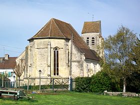 L'église Saint-Léger, chœur et bas-côtés Renaissance.