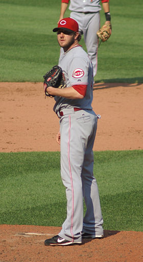 Jared Burton on the mound in September 2008.jpg