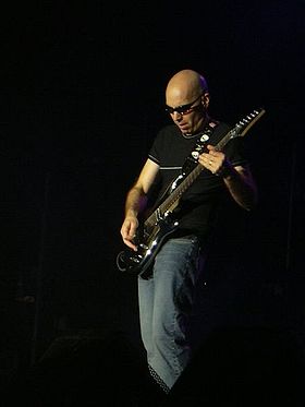 Joe Satriani en 2003