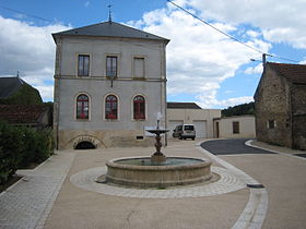 La mairie de Montigny-Montfort