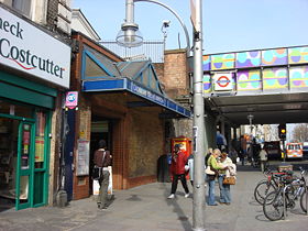Ladbroke Grove tube station 4.jpg