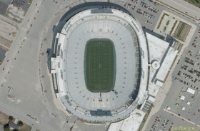 Lambeau Field satellite view.png