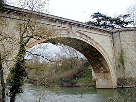 Lavaur - Pont Saint-Roch du CD47 sur l'Agout -3.jpg