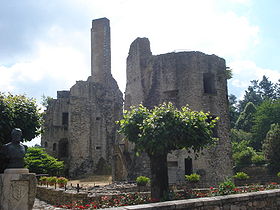 Ruines du château des Cars