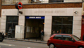 London bridge tube station.jpg