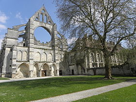Abbaye de Longpont.