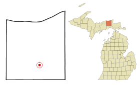 Luce County Michigan Incorporated and Unincorporated areas Newberry Highlighted.svg