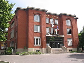 La mairie de Pierrefitte en 2005