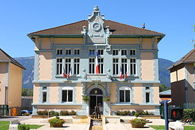 La mairie de Villard-Bonnot en 2011