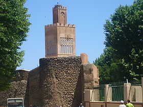 Les remparts et la mosquée d'El Mechouar