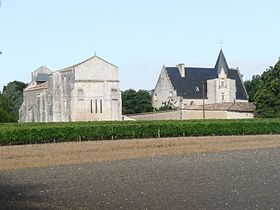 L'église et le château de Meux
