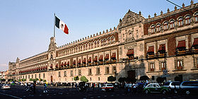 La façade du palais