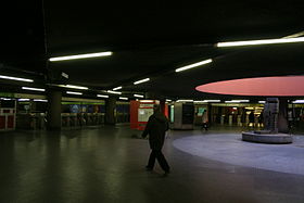 Milano - Metropolitana Stazione centrale - Foto Giovanni Dall'Orto - 3-jan-2007 - 05.jpg