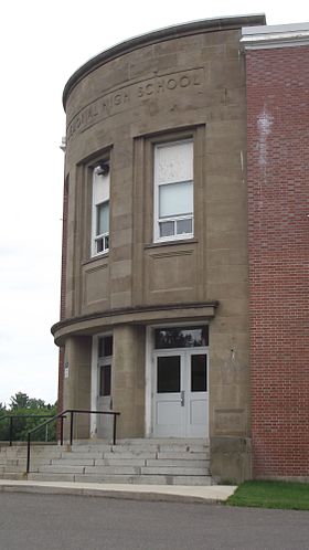 L'école secondaire Minto Memorial