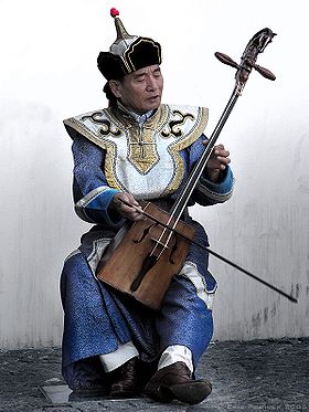 Musicien mongol au morin khuur