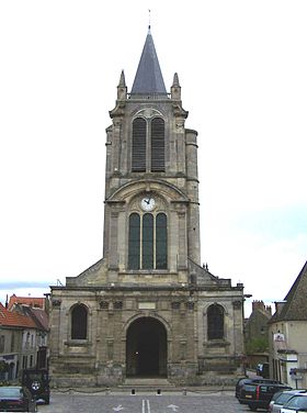 Image illustrative de l'article Église Saint-Pierre de Montfort-l'Amaury