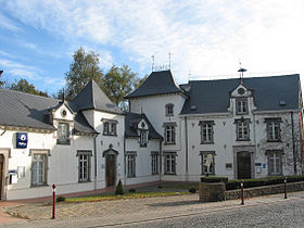 L'hôtel de ville (Ancien château Wilmet)