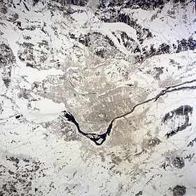 Vue satellite de l’archipel d’Hochelaga (archipel de Montréal) en hiver.