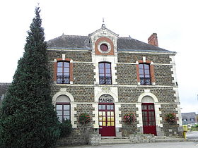 Mairie de Montreuil-le-Gast.