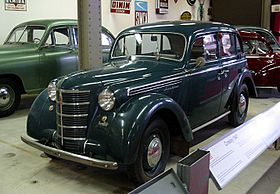 Moskvitch 400.jpg