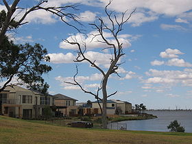 Maisons au bord du lac