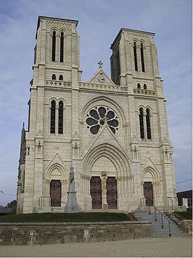 Image illustrative de l'article Église Notre-Dame-de-Bon-Secours de Neuvizy