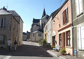 rue du bourg menant à l'église