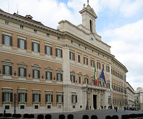 Palazzo Montecitorio Rom 2009.jpg