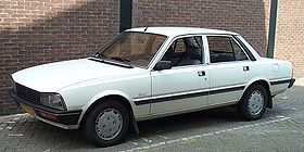 Peugeot 505 SR 1984.jpg