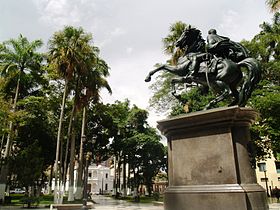 Plaza bolivar Barquisimeto.jpg