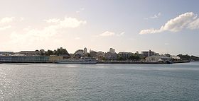 Vue du port maritime à Pointe-à-Pitre