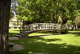 Pont pétrifié, parc Max-Trouche de Sainte-Tulle